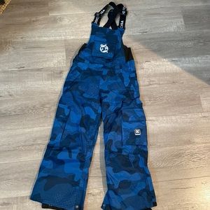 Boy’s DC Snowboarding Bib